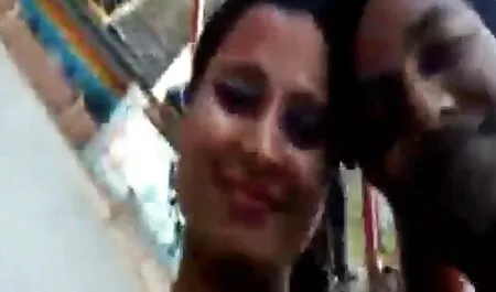 Người đàn ông chiên gà trong vớ sex gai xinh nhat