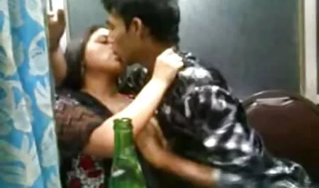 Thật riêng phim sex người mẫu nhật bản tư khiêu dâm với cô gái mỏng