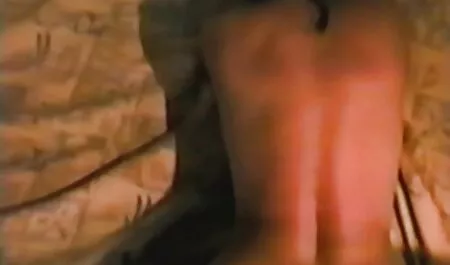 Tóc vàng, cổ khiêu sex gái xinh nhật bản dâm trong hai lỗ cùng một lúc.