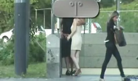 Mẹ đã đi với con gái của Nhà và thấy làm thế nào cô đánh chồng thổi kèn. phim sex vụng trộm nhật bản