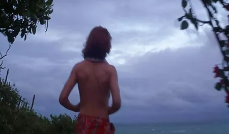 Một chạm nhẹ nhàng của sex gia dinh nhat ban âm vật để làm cho Solo có một cực khoái.