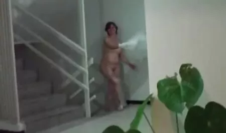 Tinh liếm mũ ở boy sex nhat ban văn phòng