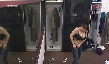 Một kẻ không có kinh nghiệm trong tình, mẹ. phim sex tra tan nhat ban